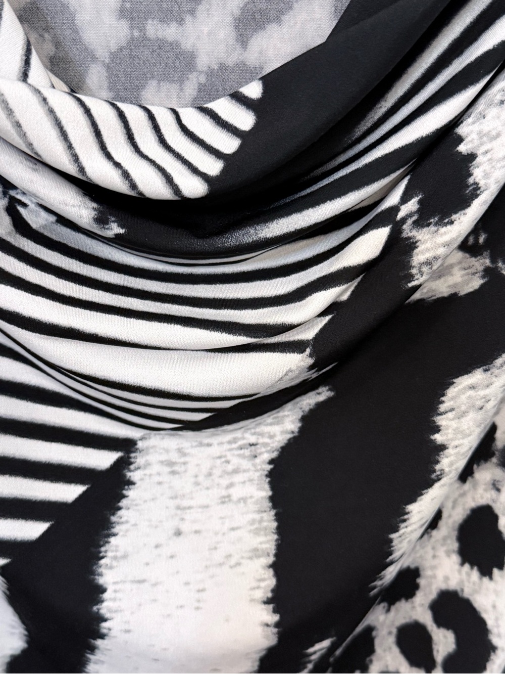 Calvin Klein Black & White Mixed Print Cowl Neck Tank - Picture 2 of 5